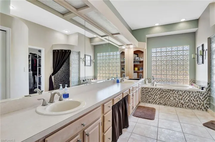 2024 Imperial Cir, Naples Fl 34110