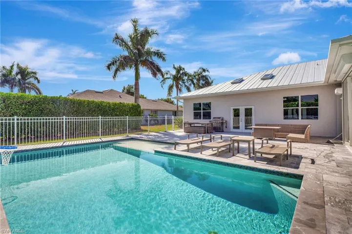 2024 Imperial Cir, Naples Fl 34110