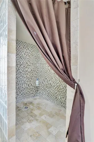 2024 Imperial Cir, Naples Fl 34110