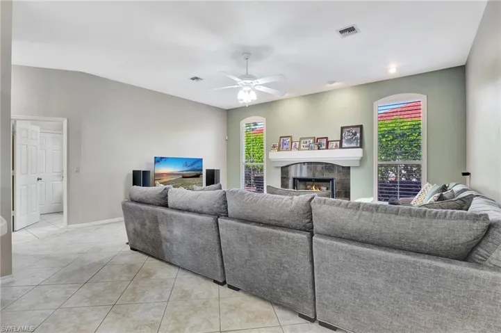 2024 Imperial Cir, Naples Fl 34110
