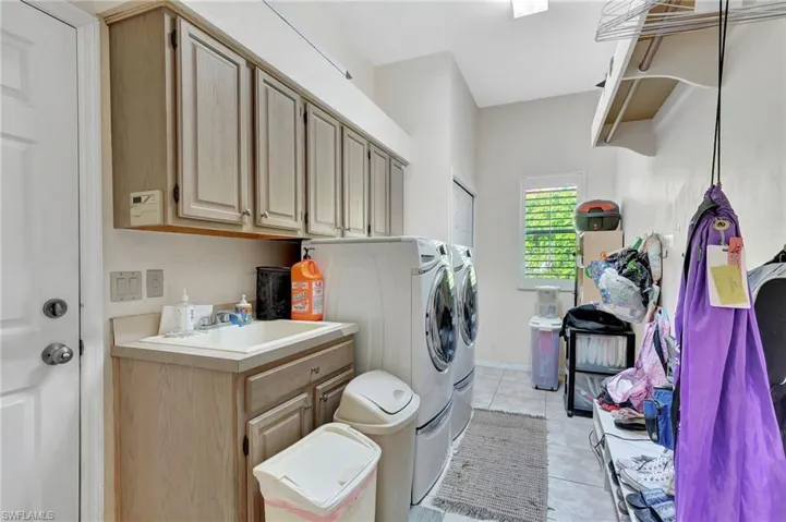 2024 Imperial Cir, Naples Fl 34110