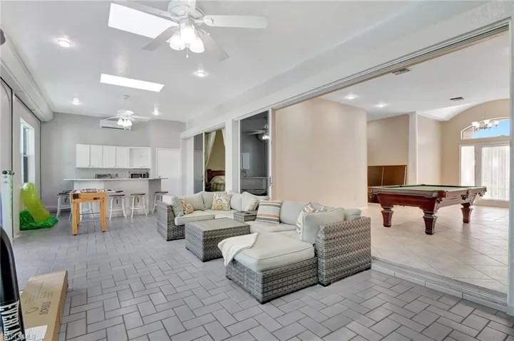 2024 Imperial Cir, Naples Fl 34110