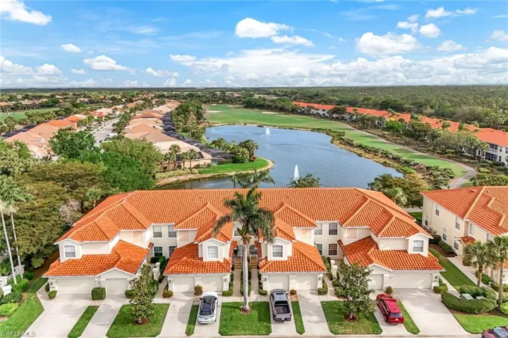 Long beautiful sunset lake views!