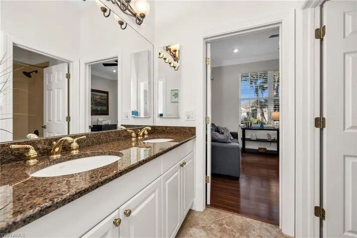 Jack and jill bathroom connects to den