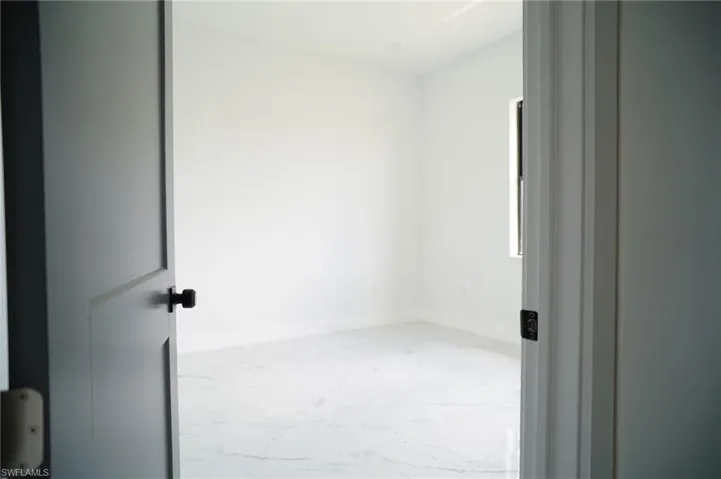 812  Chapel  AVE, Lehigh Acres, FL 33971