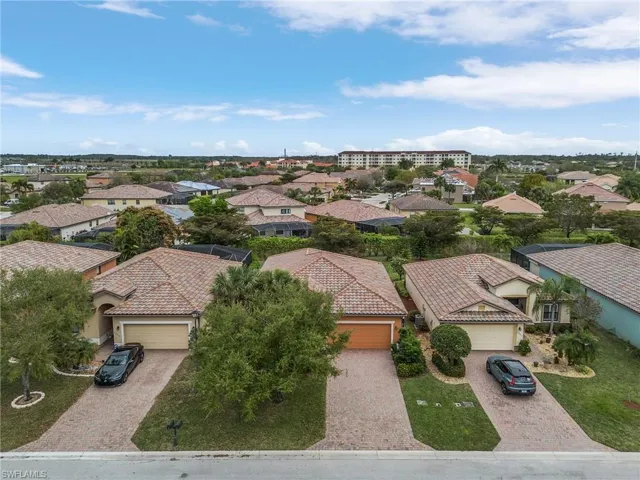 2852  Via Piazza  LOOP, Fort Myers, FL 33905