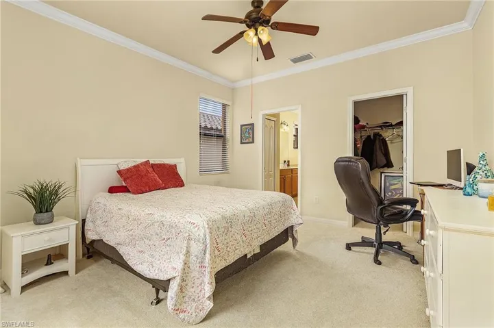 2852  Via Piazza  LOOP, Fort Myers, FL 33905