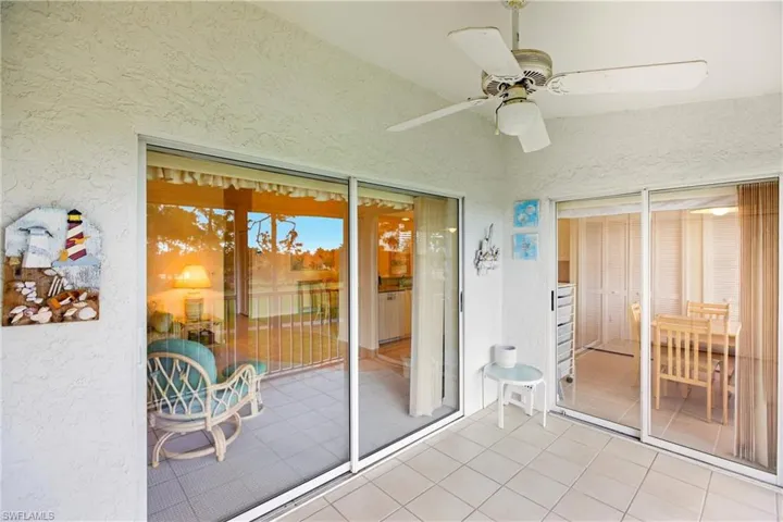 7360  Glenmoor  LN, Naples, FL 34104