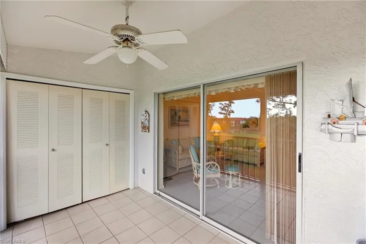 7360  Glenmoor  LN, Naples, FL 34104