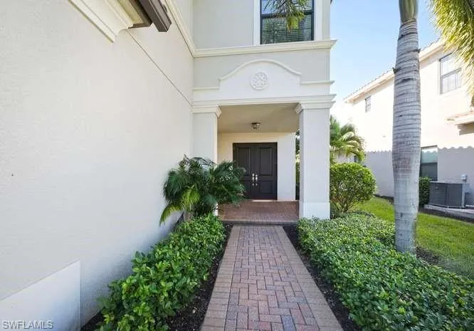 4430 Kensington Cir, Naples, Florida 34119