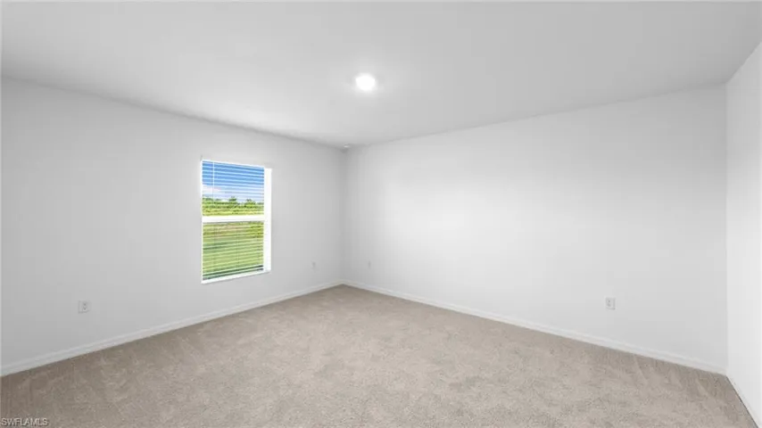 515  Redwood S AVE, Lehigh Acres, FL 33974