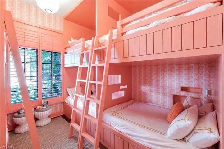 Bedroom with baseboards