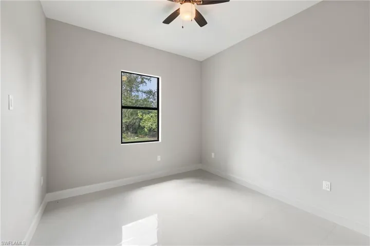 2903 37th St W, Lehigh Acres, Florida 33971