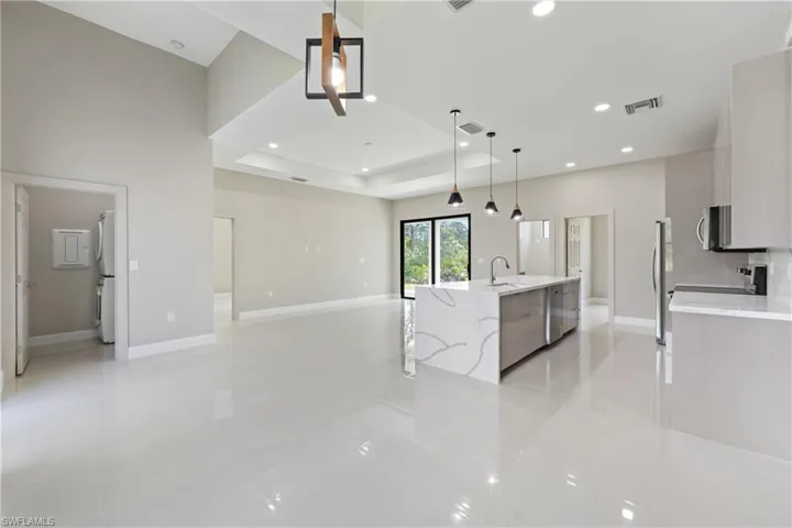 2903 37th St W, Lehigh Acres, Florida 33971