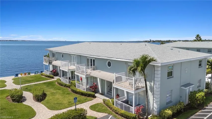 3330 N Key Dr 6, North Fort Myers, Florida 33903