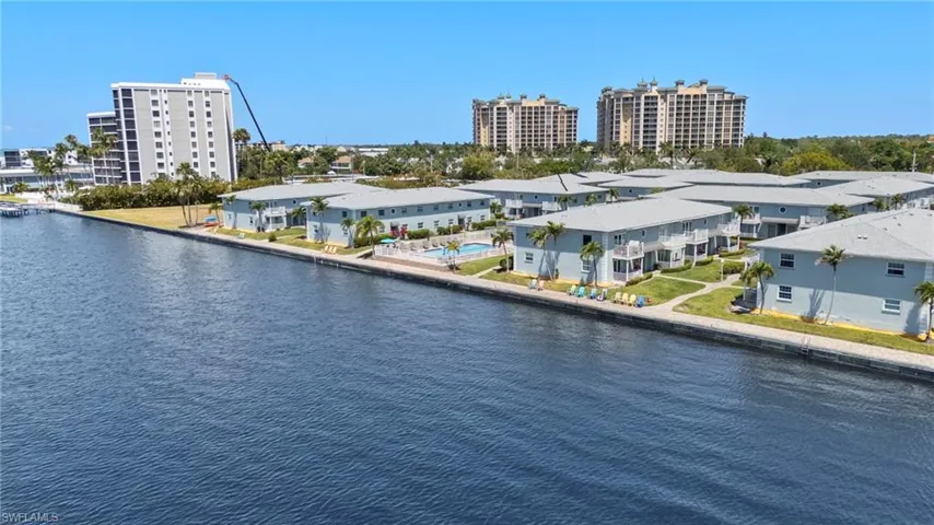 3330 N Key Dr 6, North Fort Myers, Florida 33903