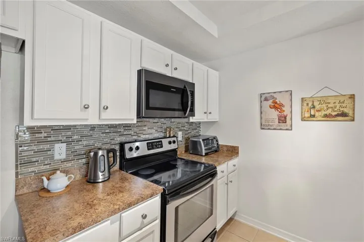 3330 N Key Dr 6, North Fort Myers, Florida 33903