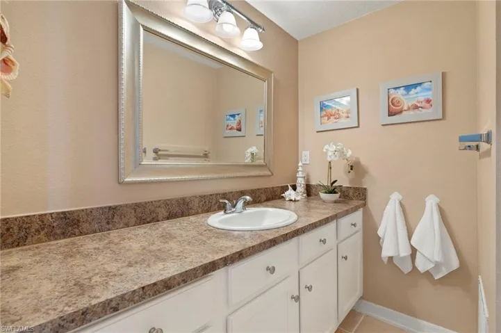 3330 N Key Dr 6, North Fort Myers, Florida 33903