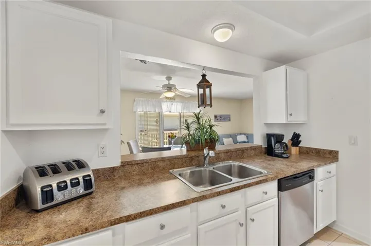 3330 N Key Dr 6, North Fort Myers, Florida 33903