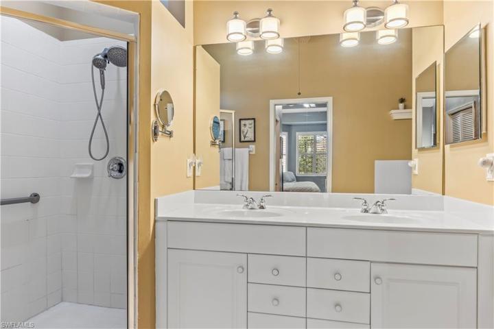 7850  Sanctuary  CIR, Naples, FL 34104