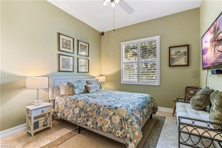 7850  Sanctuary  CIR, Naples, FL 34104