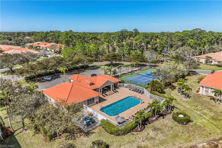 7850  Sanctuary  CIR, Naples, FL 34104