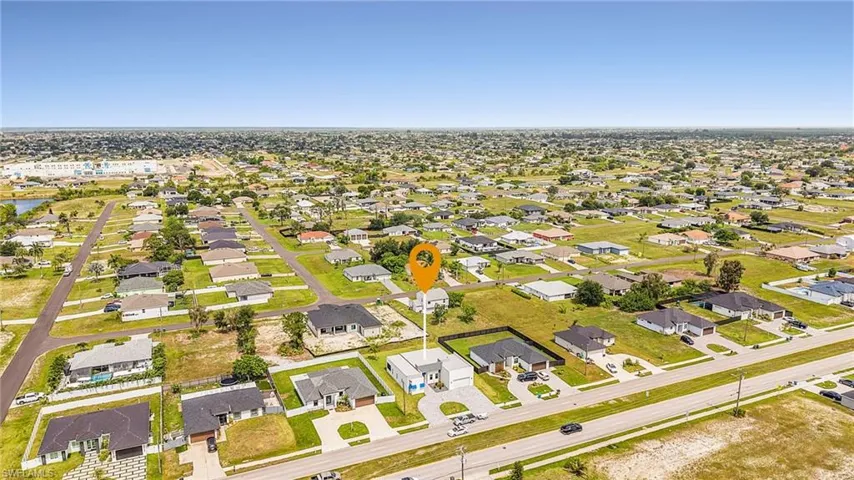 300 Chiquita Blvd N, Cape Coral, Florida 33993