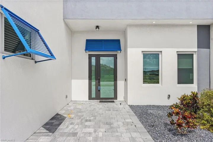 300 Chiquita Blvd N, Cape Coral, Florida 33993