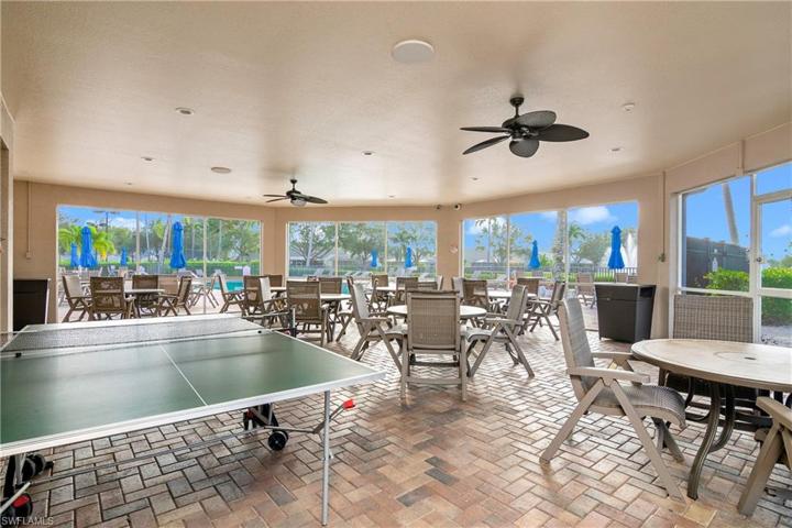 Club Lanai