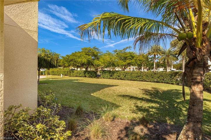 3892 Tilbor CIR, FORT MYERS FL 33916