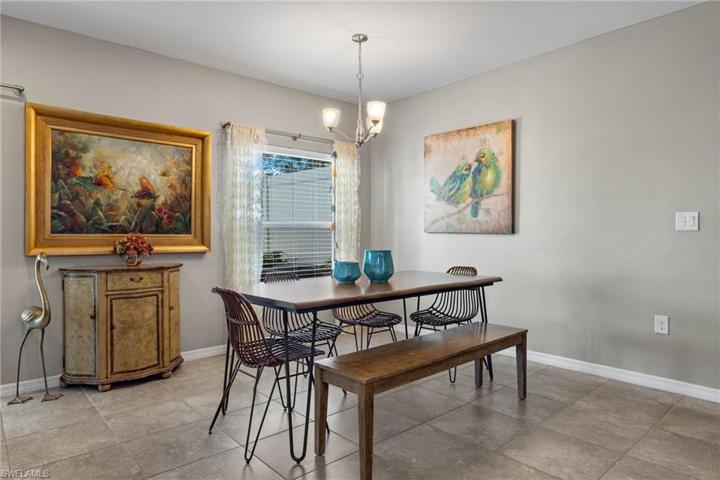 3892 Tilbor CIR, FORT MYERS FL 33916