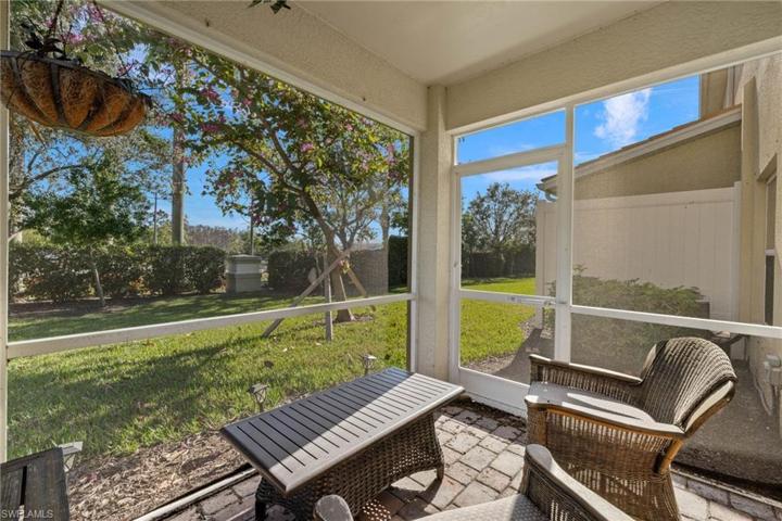 3892 Tilbor CIR, FORT MYERS FL 33916
