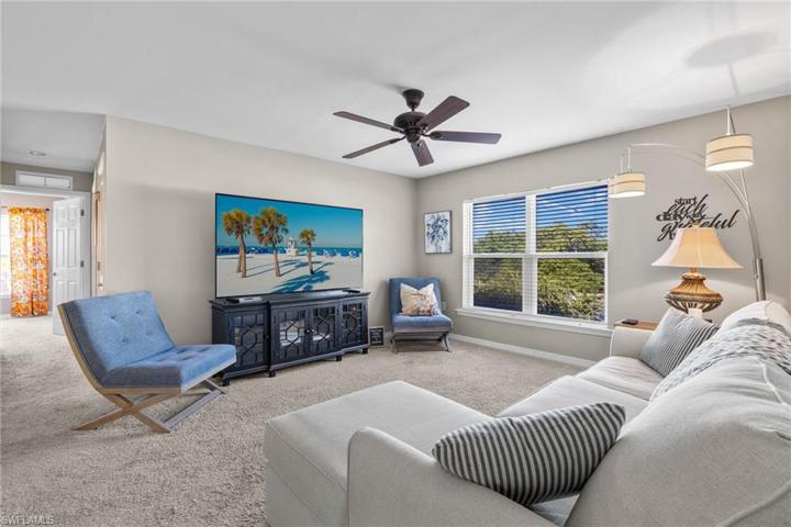 3892 Tilbor CIR, FORT MYERS FL 33916