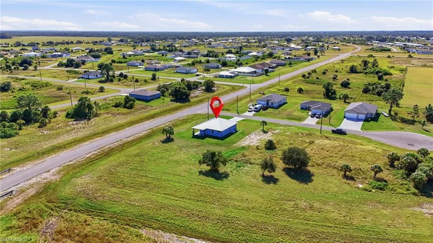 8002  Mill  CT, Labelle, FL 33935