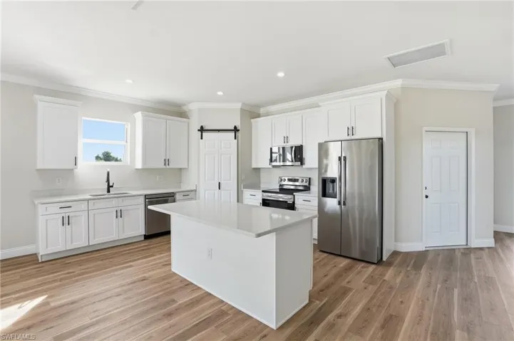 8002  Mill  CT, Labelle, FL 33935