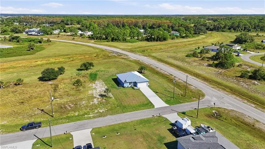 8002  Mill  CT, Labelle, FL 33935