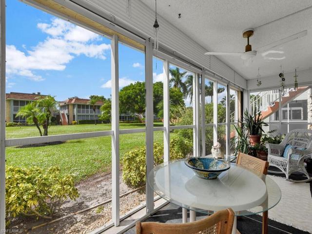 Long Rear Lanai