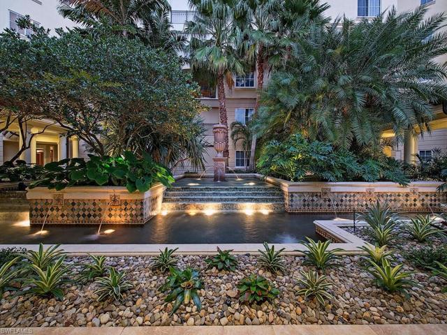 Entry Water Feature