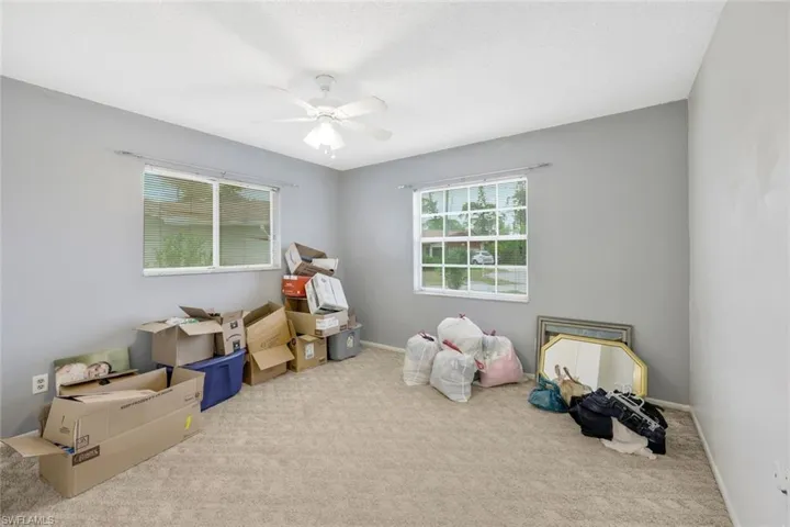 5996  Poetry  CT, North Fort Myers, FL 33903
