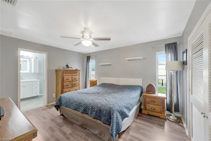 5996  Poetry  CT, North Fort Myers, FL 33903
