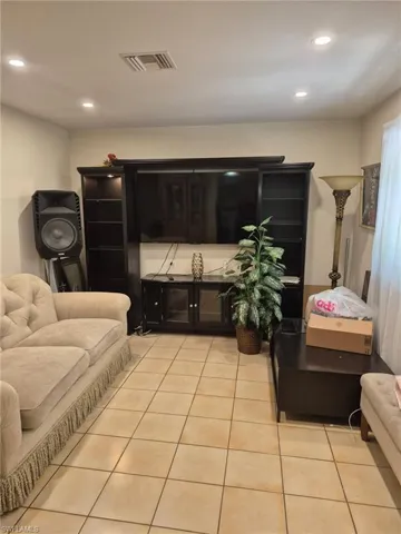 3661 11th Ave Sw, Naples, Florida 34117