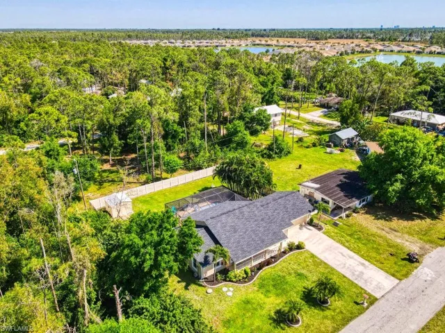 20328  Dalewood  RD, North Fort Myers, FL 33917