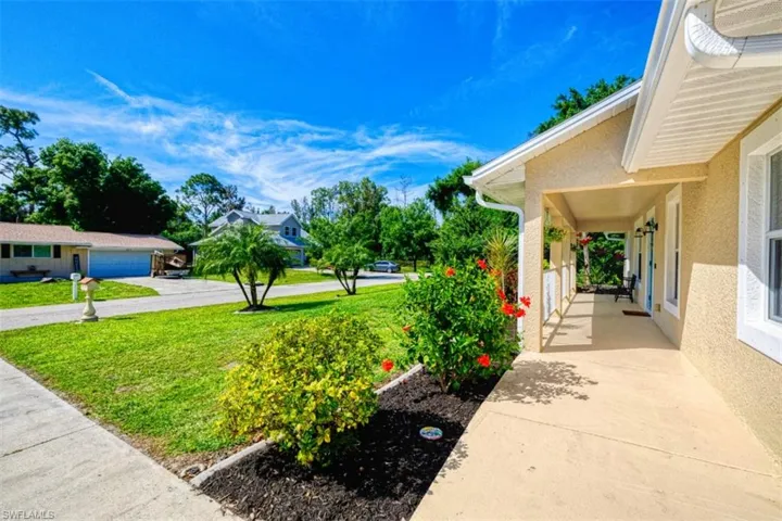 20328  Dalewood  RD, North Fort Myers, FL 33917