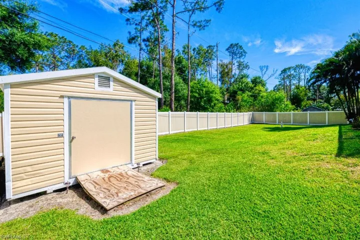 20328  Dalewood  RD, North Fort Myers, FL 33917