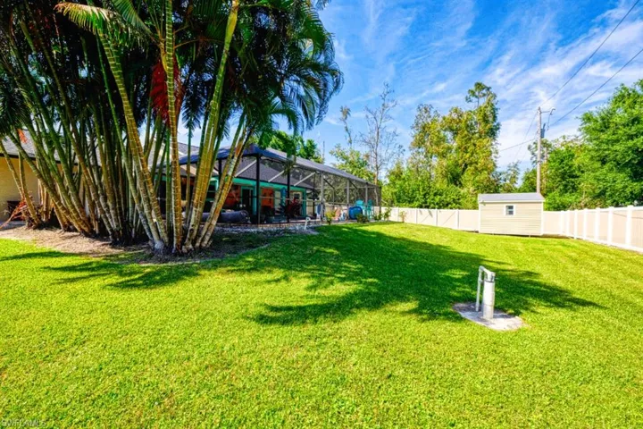 20328  Dalewood  RD, North Fort Myers, FL 33917