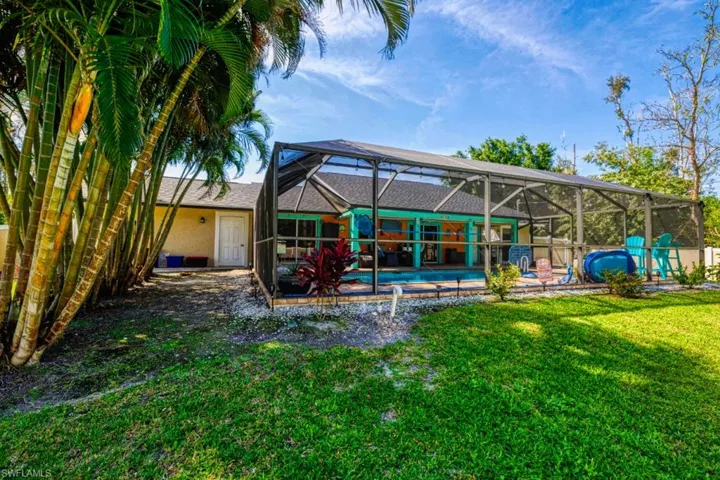 20328  Dalewood  RD, North Fort Myers, FL 33917