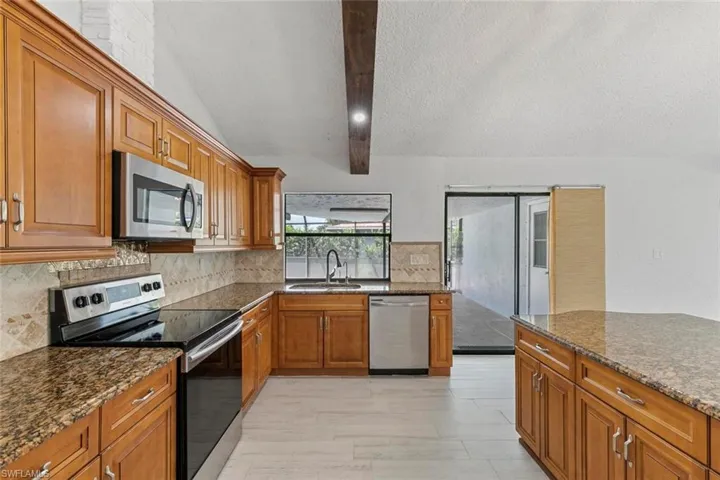 1468  Carmelle  DR, Fort Myers, FL 33919