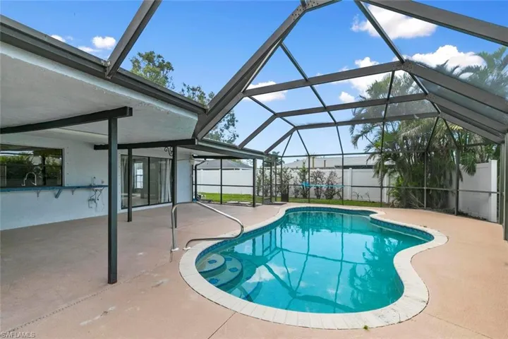 1468  Carmelle  DR, Fort Myers, FL 33919