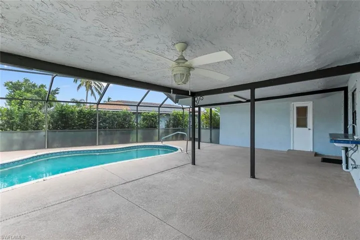 1468  Carmelle  DR, Fort Myers, FL 33919