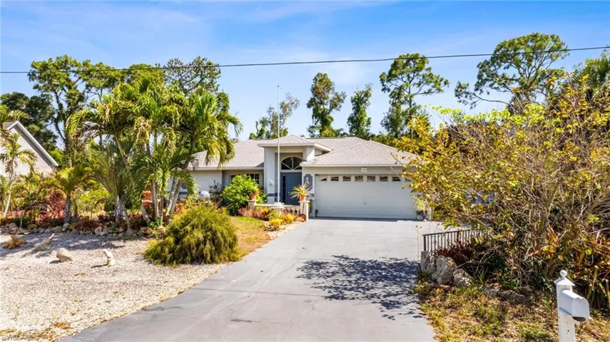 8164  Harrisburg  DR, Fort Myers, FL 33967